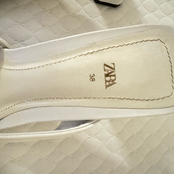 Zara White Strappy Block Heel Sandals – Size 38 / US 7.5‎ - Picture 10 of 10